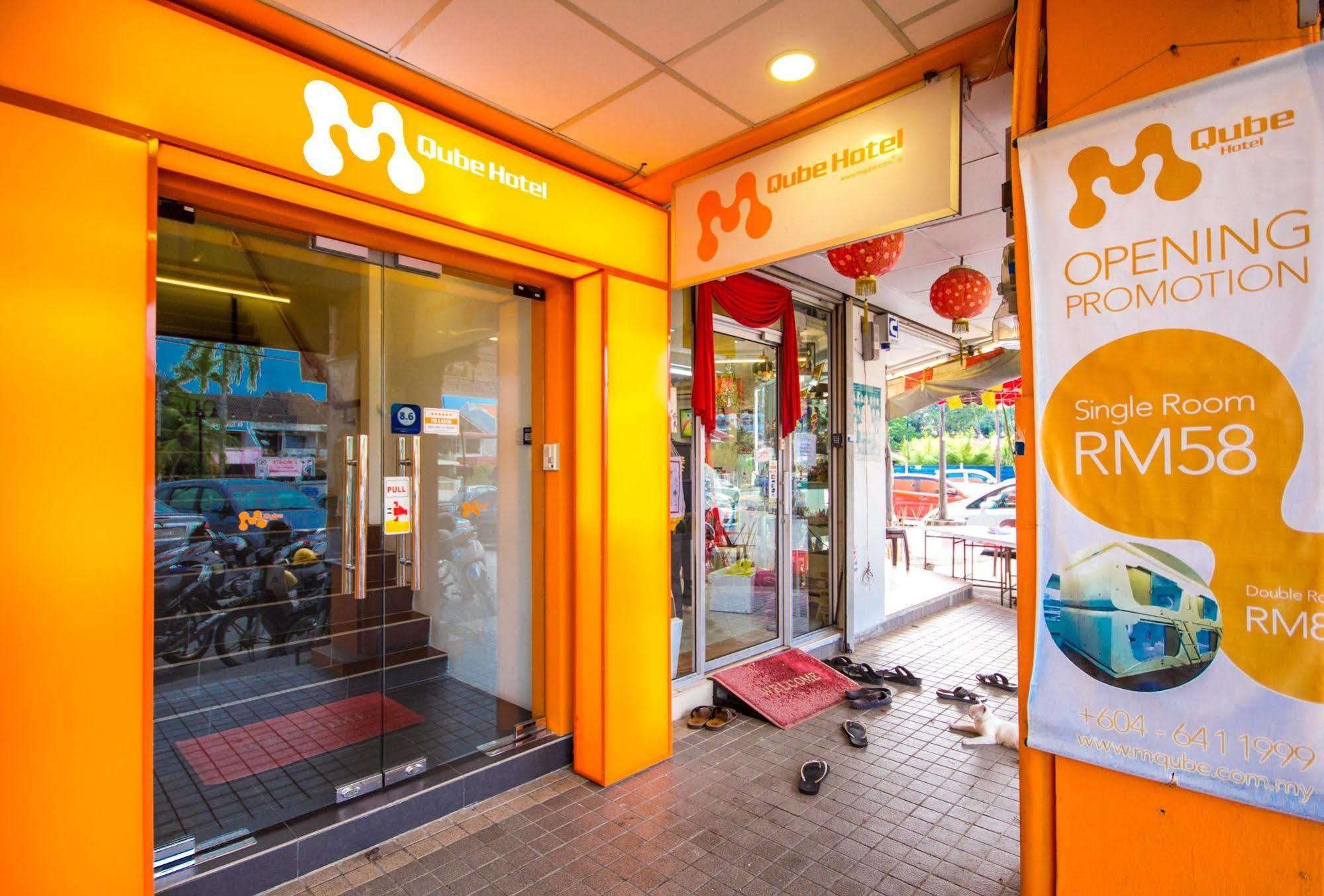 M Qube Hotel Sungai Dua Bukit Eksteriør billede